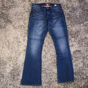 Lucky brand 4/27 regular Sofia boot style jeans 🍀